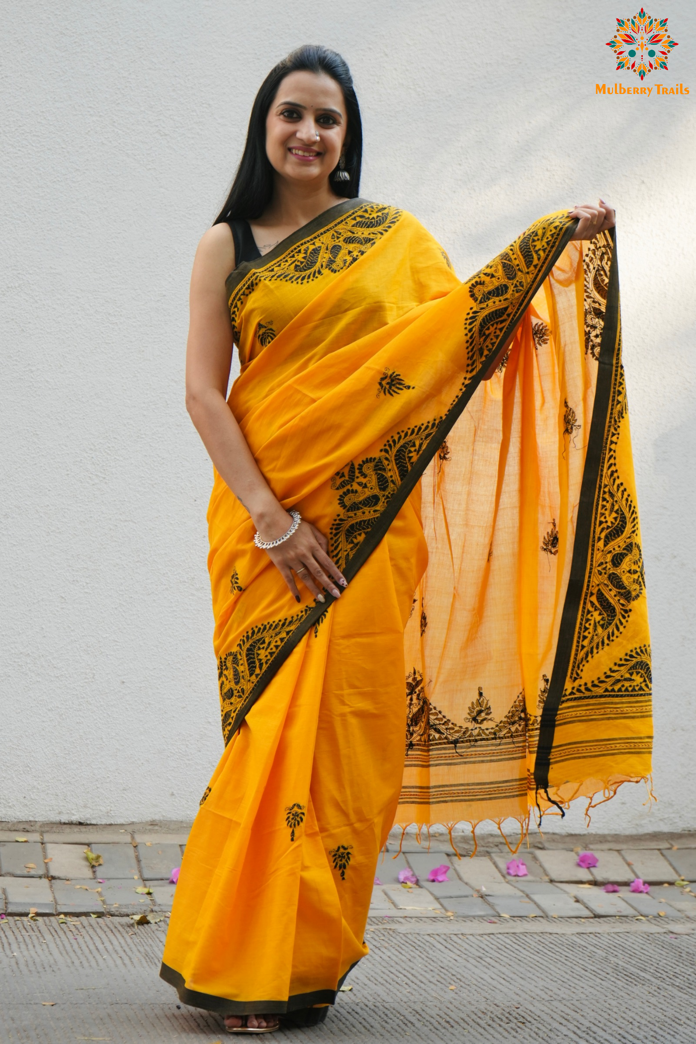 Aarna: Cotton Handloom Saree with Kantha Embroidery