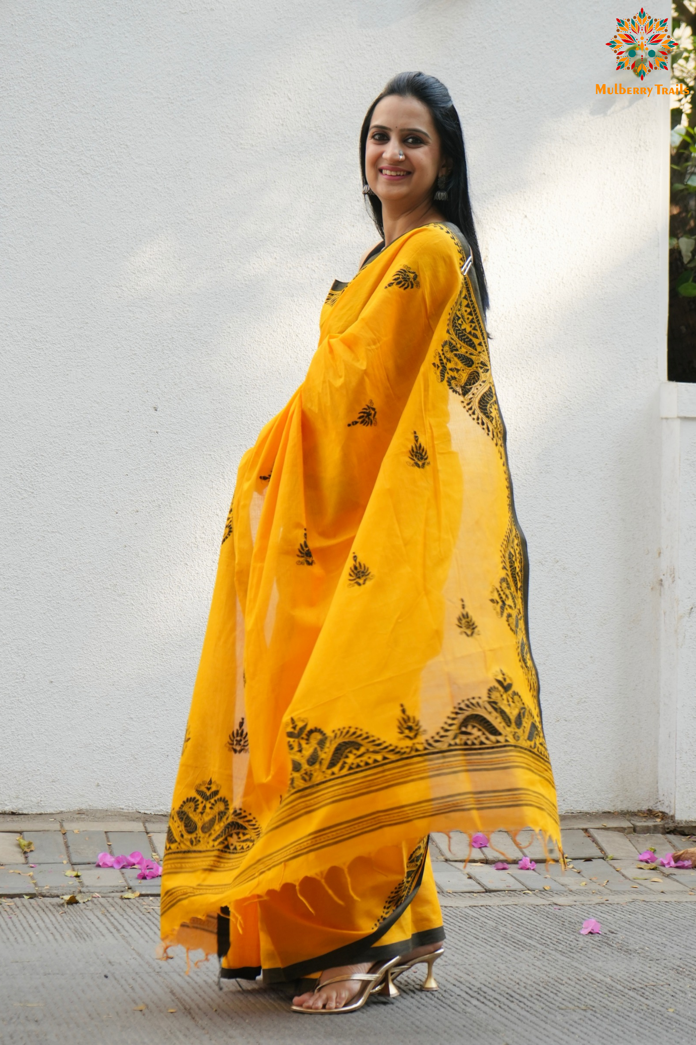 Aarna: Cotton Handloom Saree with Kantha Embroidery