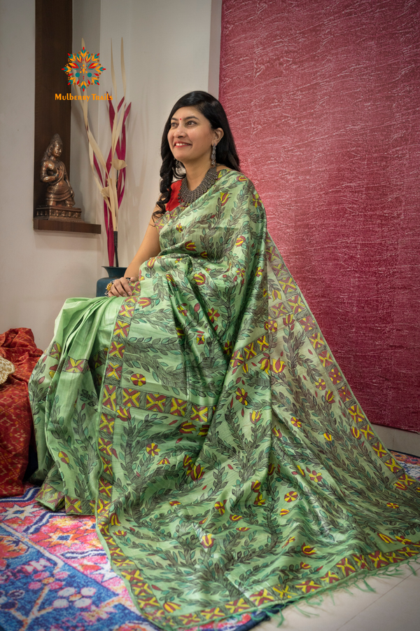 MITHILA KI MAACH' Hand-painted Madhubani Tussar Silk Saree Blouse Set –  MADHUBANI PAINTS BY ASHA JHA