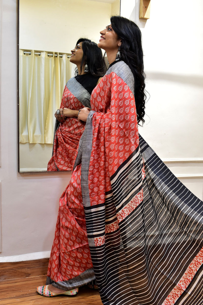 Indooja: Printed Ghicha Tusser Silk Saree - Red Black